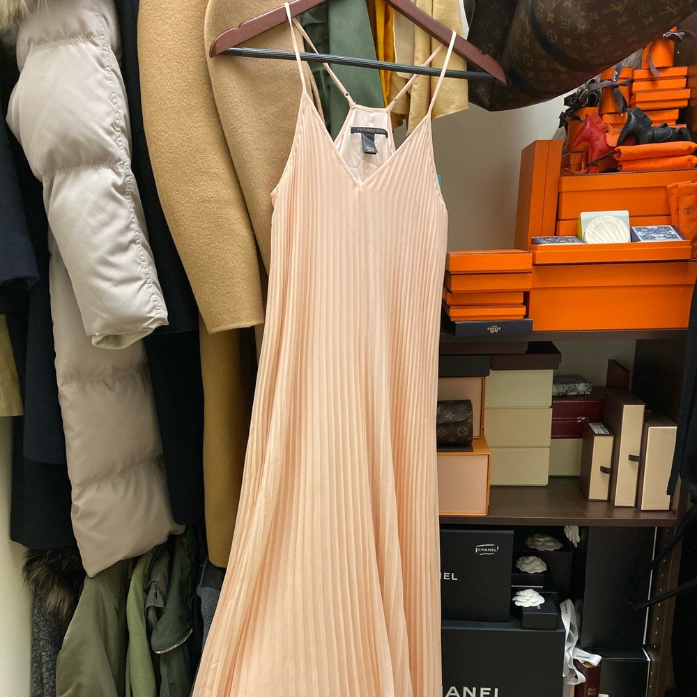 Victoria’s Secret pleated dress
